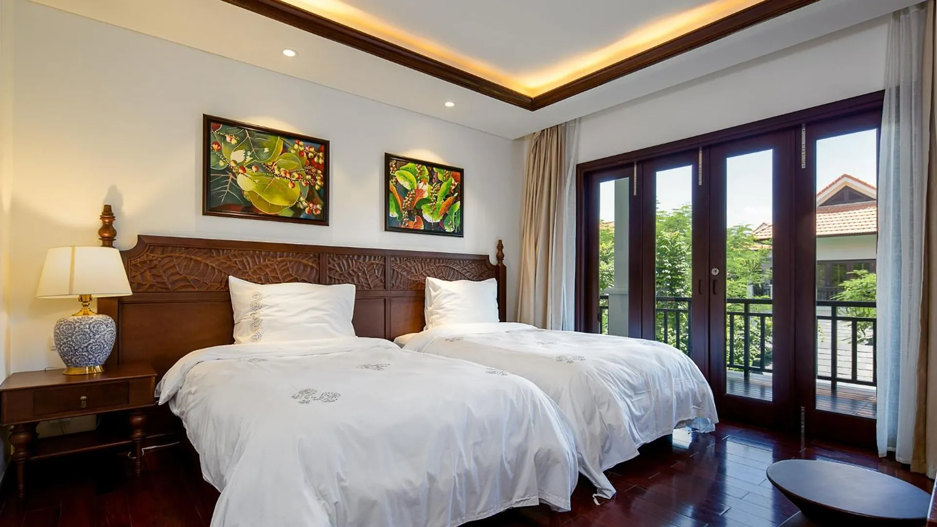 Abogo Champa Villa Beach Da Nang 0*,  Vietnam